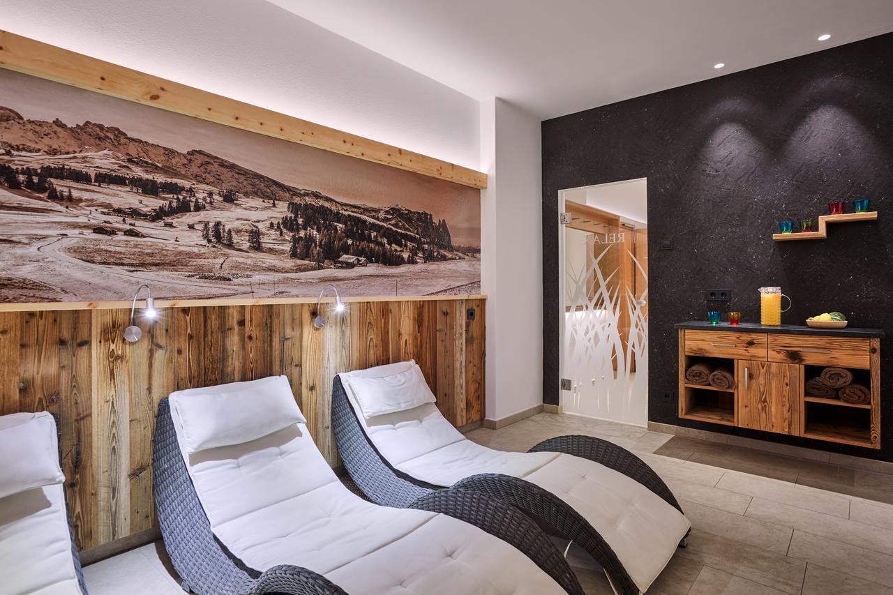 Hotel Garni Savoy Castelrotto Zewnętrze zdjęcie